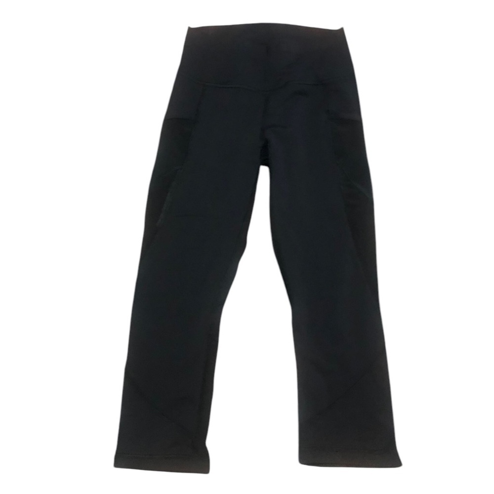 Lululemon mesh  crop leggings with pocket
